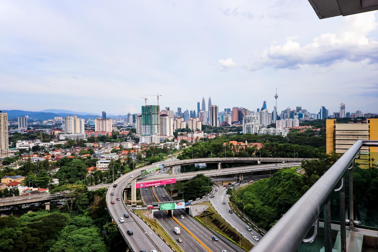 Royal Regent Condominum By Ihost Kuala Lumpur Exterior photo